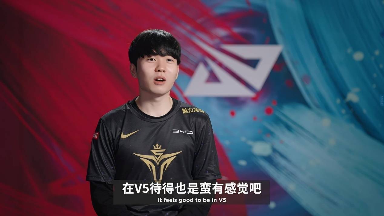 独家：Rookie也会进步(rookie效力过哪几个战队)